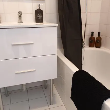 201 Au Coeur Du Campus De Belle Beille Apartment